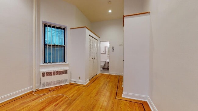1441 York Ave in New York, NY - Building Photo - Building Photo