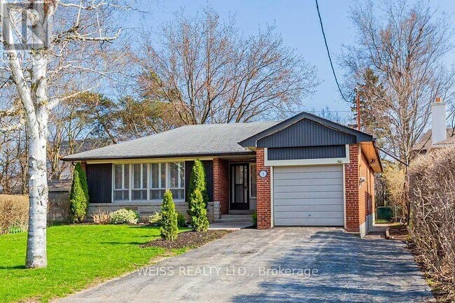3 Acton Ave in Toronto, ON - Building Photo - Building Photo
