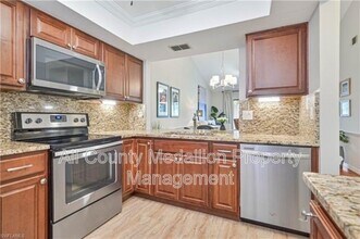 8366 Charter Club Cir in Ft. Myers, FL - Building Photo - Building Photo