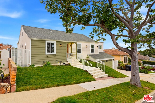 property at 5452 Harcross Dr