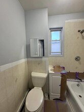 179 Neptune Ave, Unit 3 in Jersey City, NJ - Building Photo - Building Photo