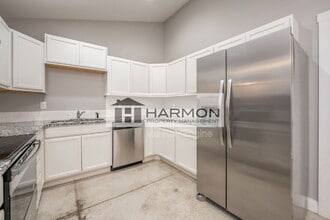 422 Sunflower Dr in El Dorado, KS - Building Photo - Building Photo