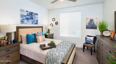3700 E Williams Field Rd, Unit 2 in Gilbert, AZ - Building Photo - Building Photo