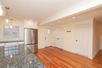 792 Farmington Ave in Farmington, CT - Building Photo - Building Photo