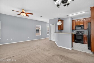 7229 Deerfoot Cir in Jacksonville, FL - Building Photo - Building Photo