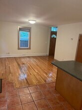 16 Lopez St in Cambridge, MA - Foto de edificio - Building Photo