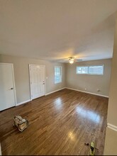 4202 Cloverdale Dr NW in Huntsville, AL - Building Photo - Building Photo