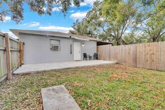 4101 W Arch St-Unit -B in Tampa, FL - Building Photo - Building Photo