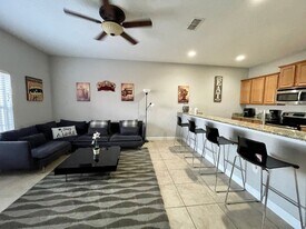 8877 Candy Palm Rd in Kissimmee, FL - Building Photo