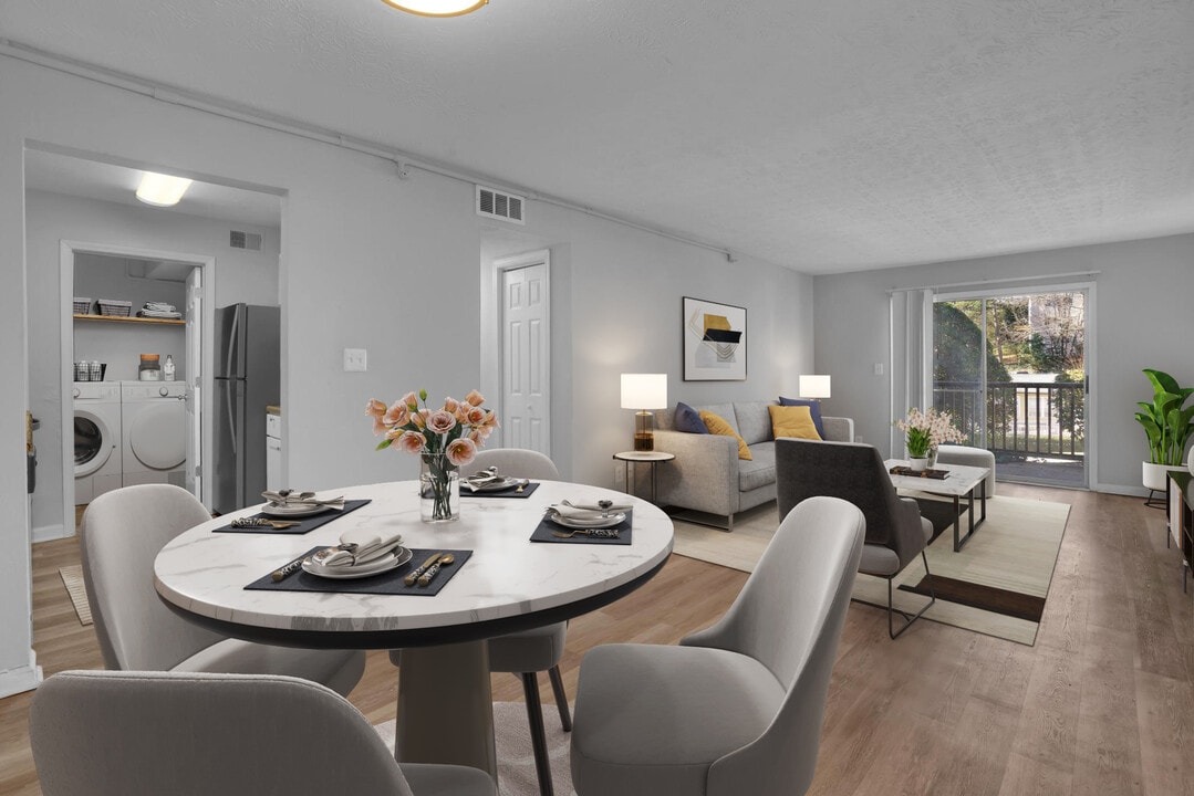 Silver Creek in Austell, GA - Foto de edificio