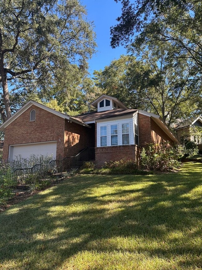 property at 4098 Tam O Shanter
