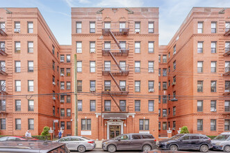 1800 E 12th St in Brooklyn, NY - Building Photo - Building Photo