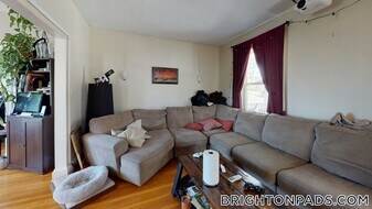 70 Larch St, Unit 1 in Boston, MA - Building Photo
