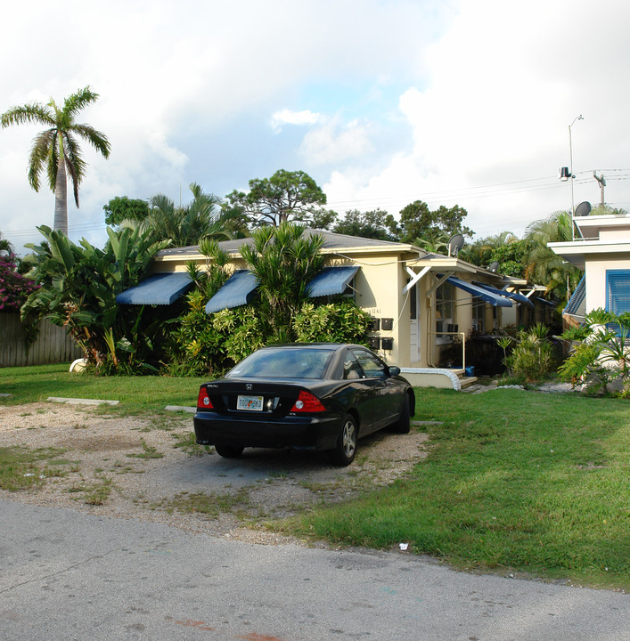 1141 NE 16th Ave in Fort Lauderdale, FL - Building Photo