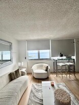 999 Brickell Bay Dr in Miami, FL - Building Photo