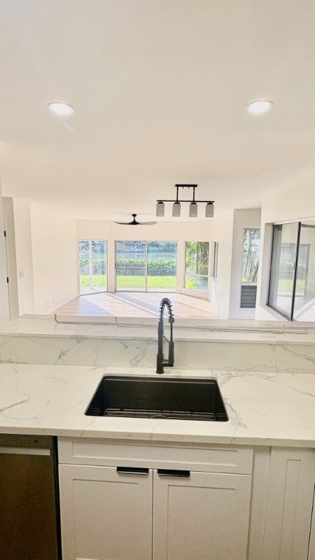 property at 7007 Hawaii Kai Dr