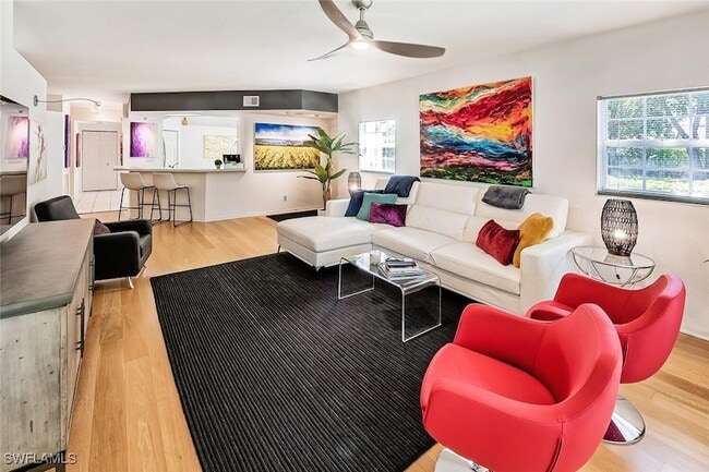 property at 6910 Satinleaf Rd N