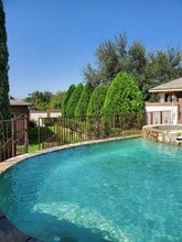 3019 Calle Vistoso Ln in Laredo, TX - Building Photo - Building Photo