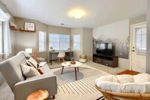 2410 Coachman Rd in Mariposa, CA - Building Photo