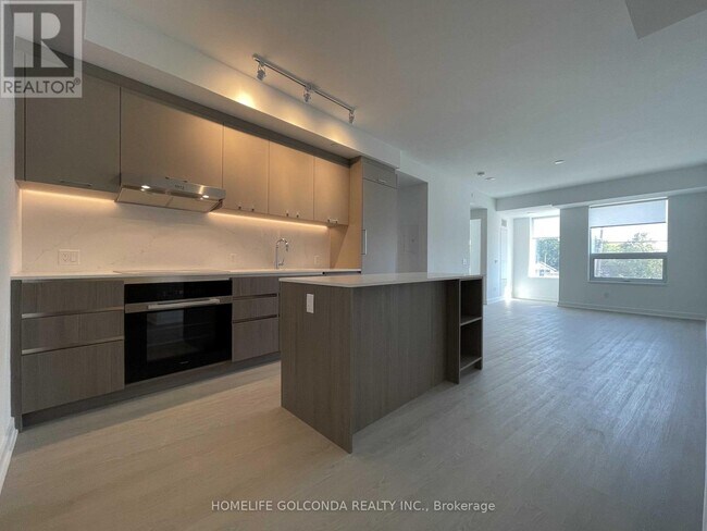 property at 8188 Yonge St