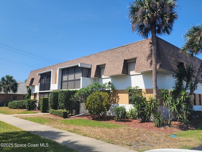 property at 2700 N Hwy A1A