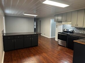 1006 Haralson St in Brownsville, TN - Building Photo - Building Photo