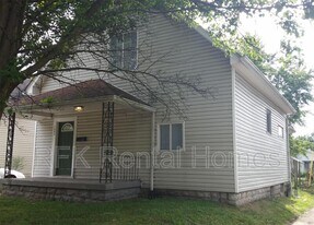 1338 N Oakland Ave in Indianapolis, IN - Building Photo