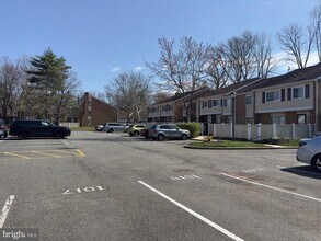 1017 Oaklyn Ct in Voorhees Township, NJ - Building Photo - Building Photo