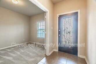 3407 Still Pond in San Antonio, TX - Building Photo - Building Photo
