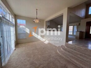 3213 Hilton Head Dr in Fairfield, CA - Building Photo - Building Photo