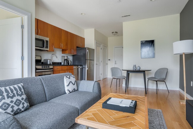 9 Miner St in Boston, MA - Building Photo - Building Photo