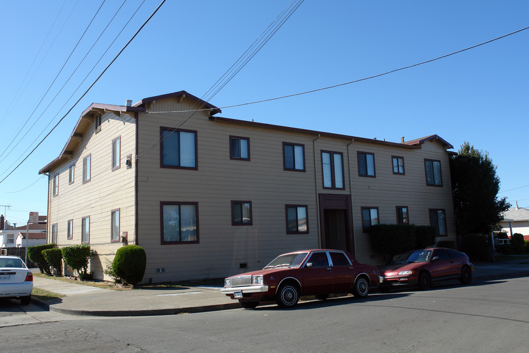 2380 Lowell Ave in Richmond, CA - Foto de edificio