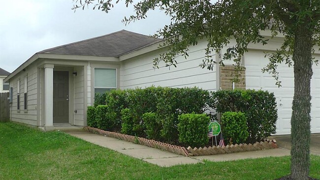 property at 2618 Skyview Cove Court