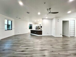 2955 NW 126th Ave in Sunrise, FL - Building Photo - Building Photo