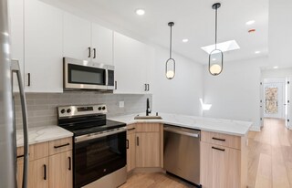 2631 Cecil B. Moore Ave in Philadelphia, PA - Building Photo