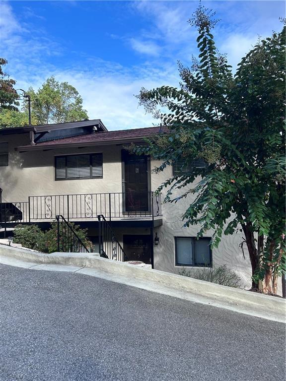 property at 3200 Rockport Ct
