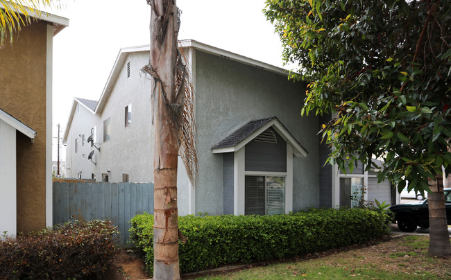 503 S Tremont St in Oceanside, CA - Building Photo - Building Photo