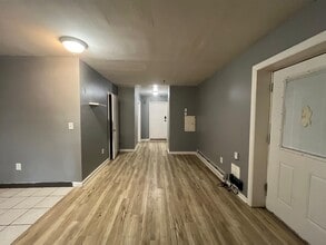 15 Bergen Ave, Unit G in Jersey City, NJ - Building Photo - Building Photo