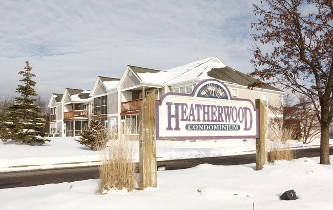 Heatherwood Condos in Ann Arbor, MI - Building Photo - Building Photo