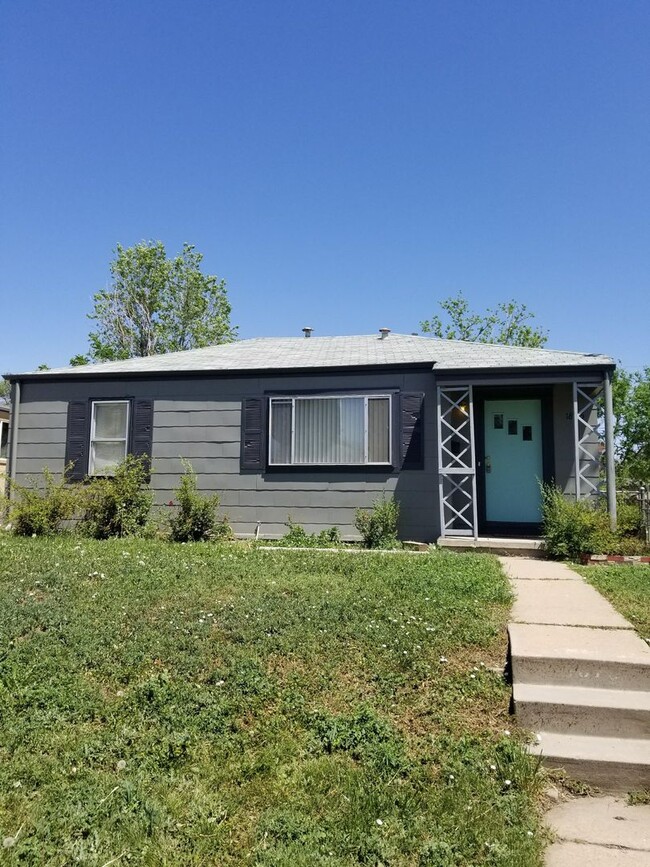 property at 1875 W Beekman Pl