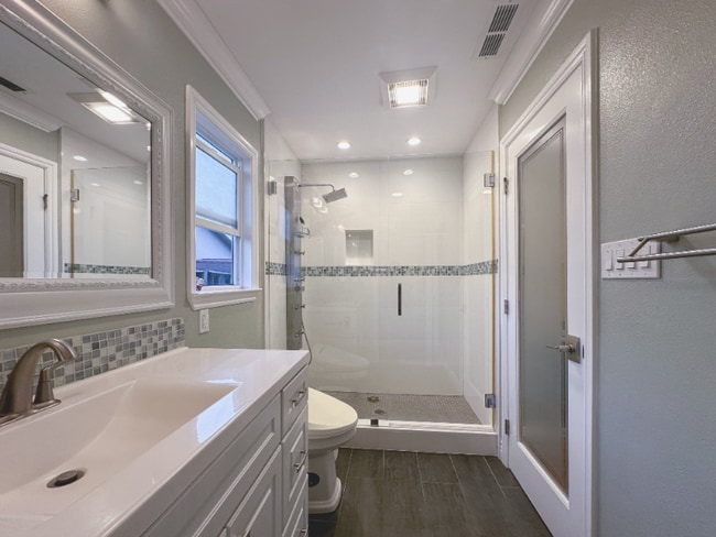 10320 Farallone Dr, Unit 10320 in Cupertino, CA - Building Photo - Building Photo