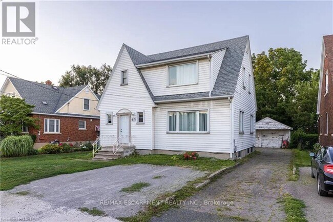 67 McCalla Dr in St Catharines, ON - Building Photo - Building Photo