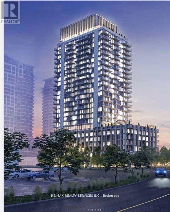 8960 Jane St in Vaughan, ON - Building Photo