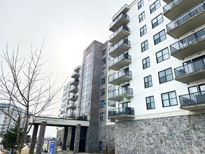 Royale Summit in Halifax, NS - Building Photo - Building Photo