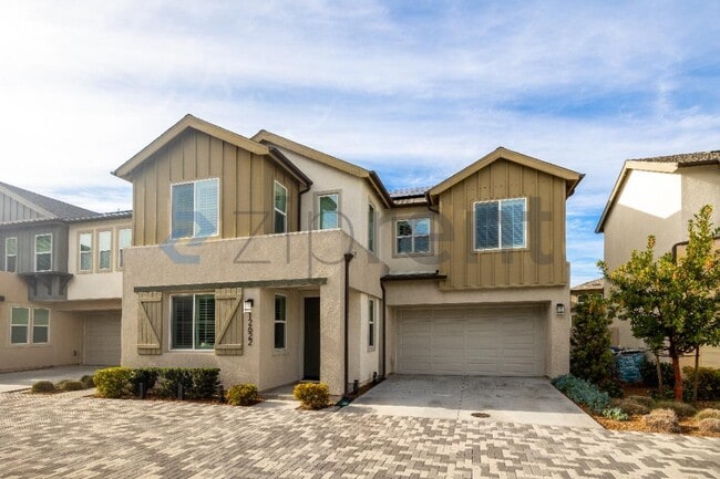 property at 12622 Stella Ln