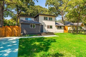 901 Isbell Rd in Fort Worth, TX - Building Photo - Building Photo