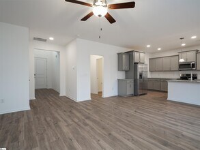 315 Bryland Wy in Fountain Inn, SC - Building Photo - Building Photo
