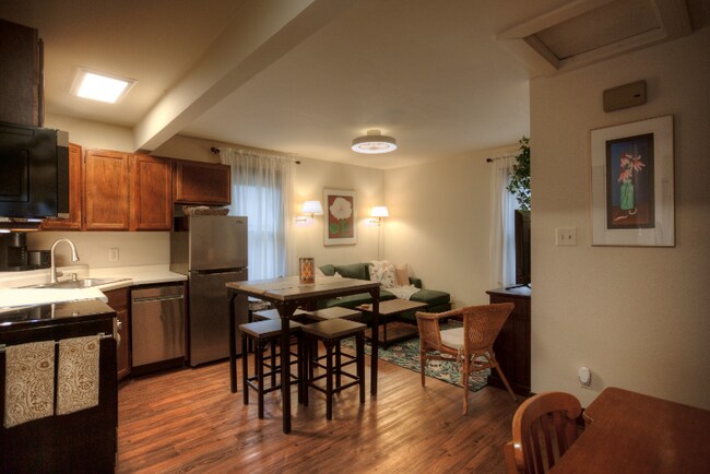 500 N Lake St in Ironwood, MI - Building Photo - Building Photo