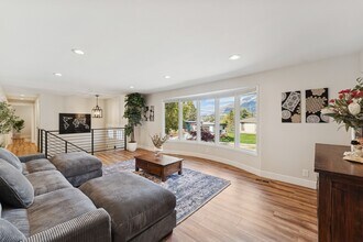 8638 Mount Majestic Rd in Sandy, UT - Building Photo - Building Photo