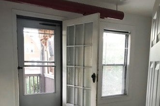 1806 Termon Ave, Unit 2 in Pittsburgh, PA - Building Photo - Building Photo